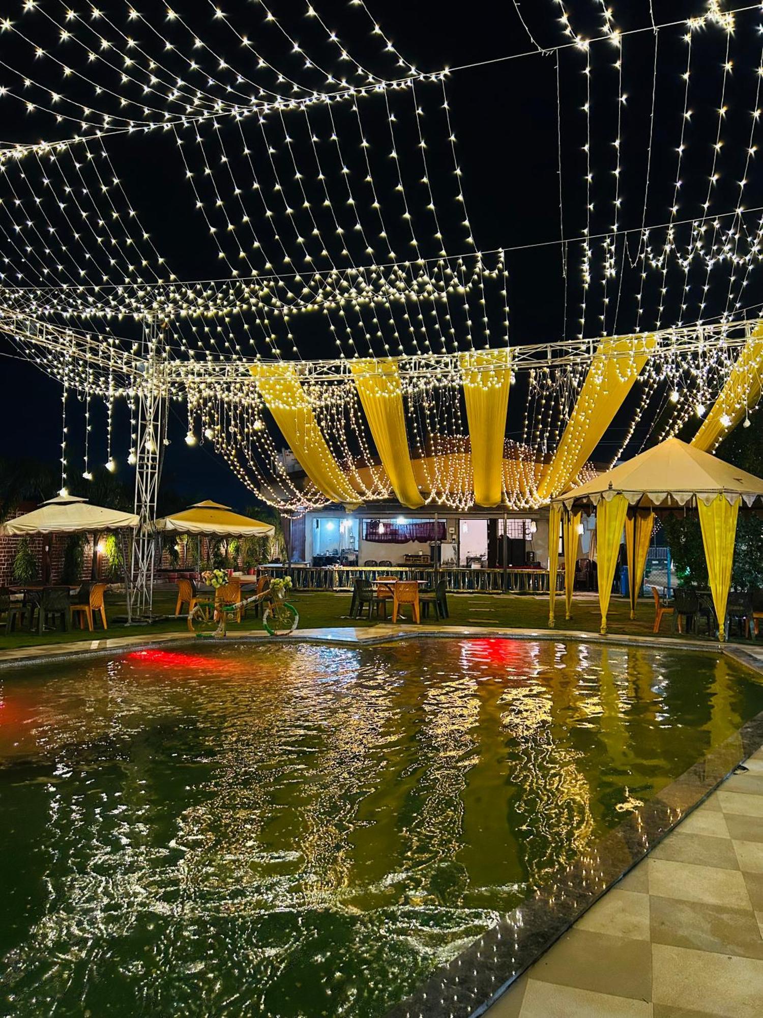 Krishnam Resort Jabalpur Exteriör bild
